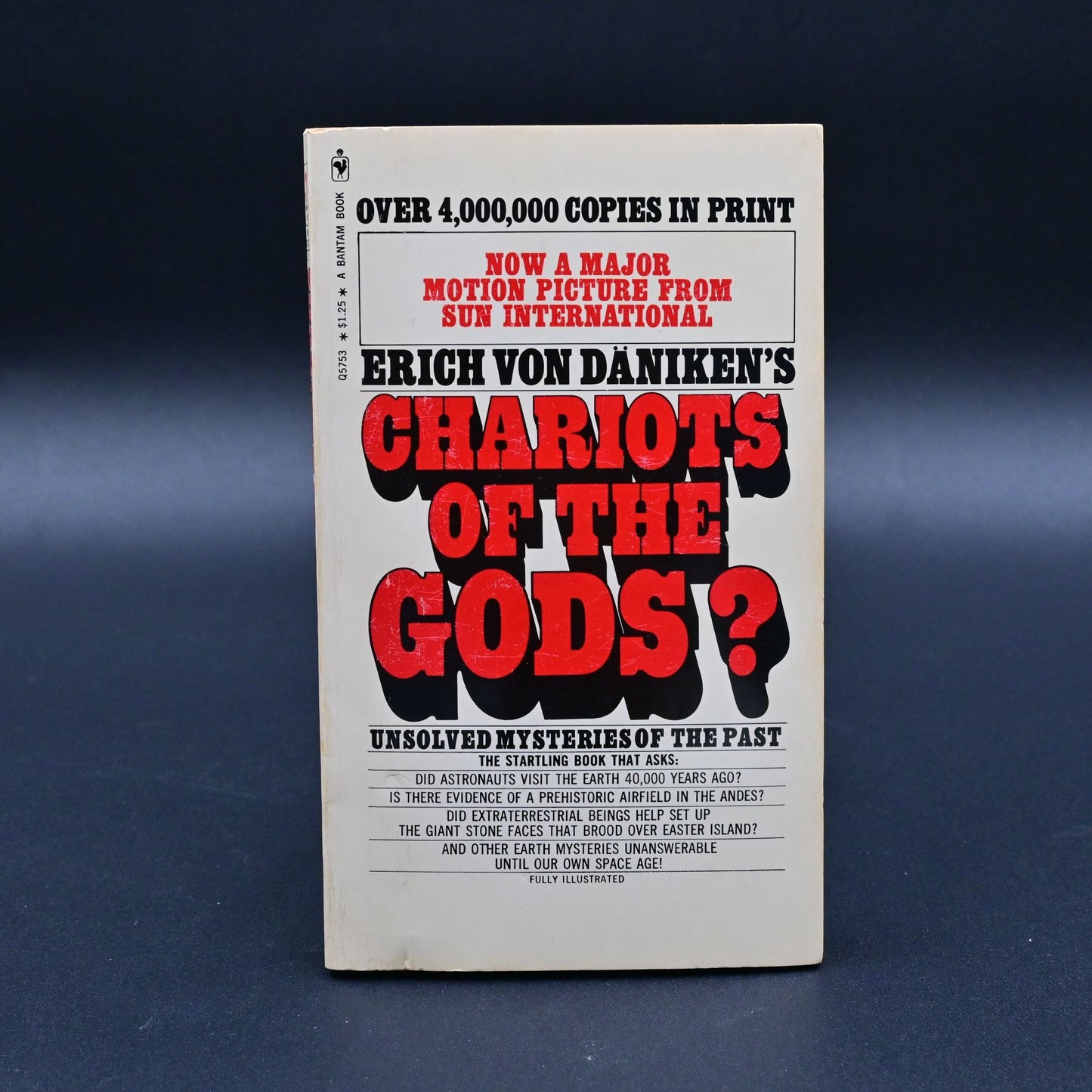Chariots of The Gods by Erich von Daniken Vintage 1973 Soft Cover