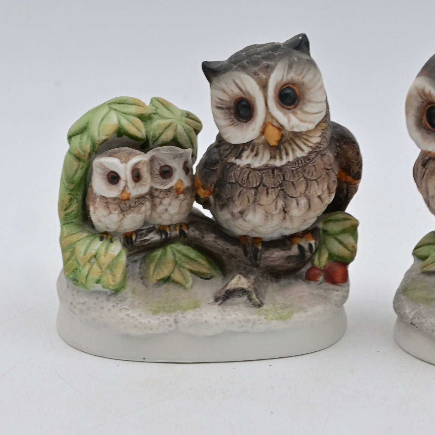 Vintage Homco Ceramic Owl Figurines Set Of 2 With Family