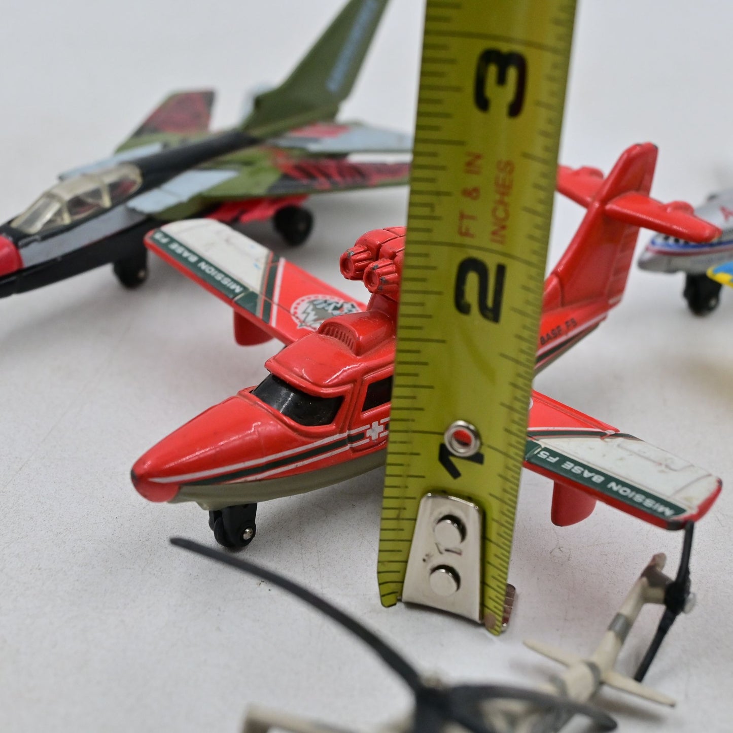 Matchbox, Maisto, Mattel Diecast Plane Lot Of 9