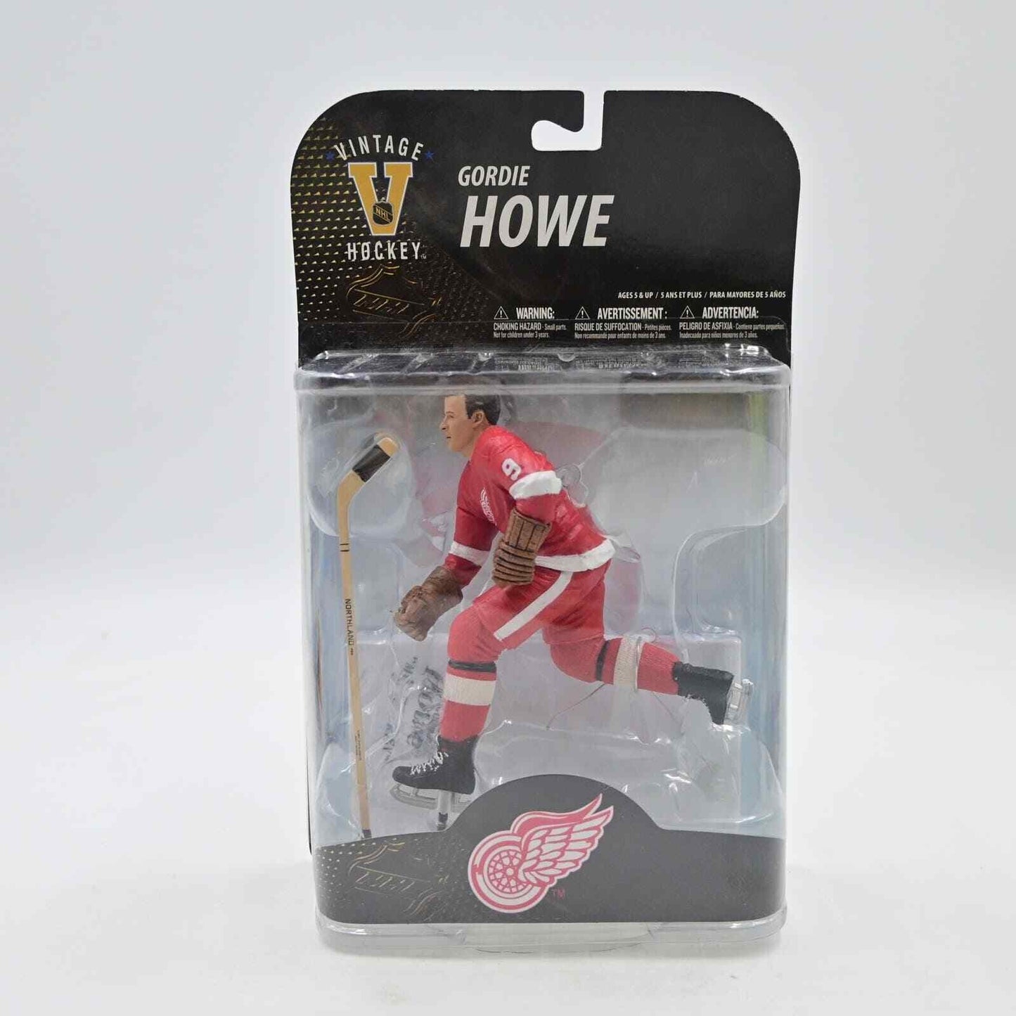 2008 McFarlane Sports NHL Gordie Howe Red Wings Legends Red Jersey
