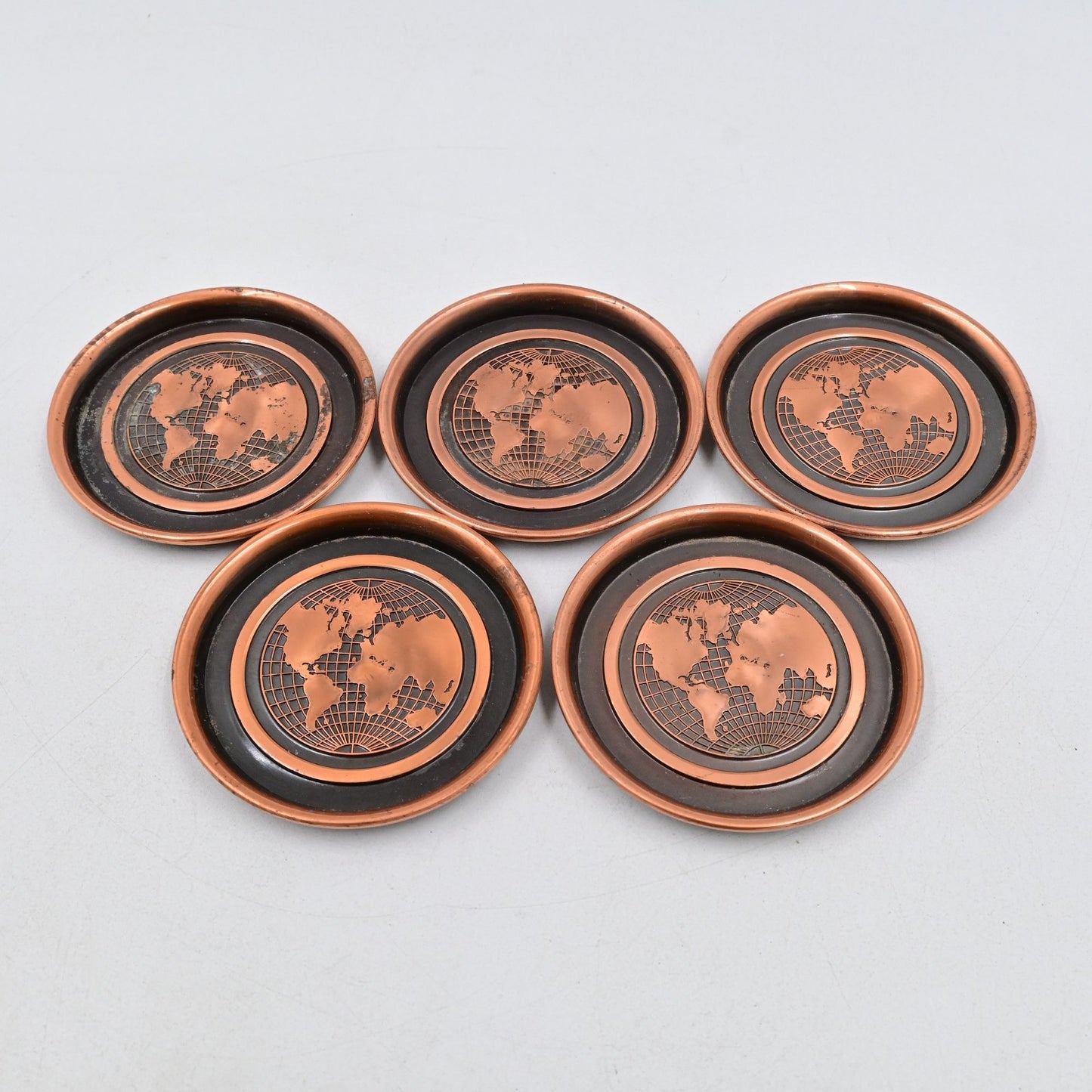 Hyde Park World Coasters Bronze Tone Round Vintage