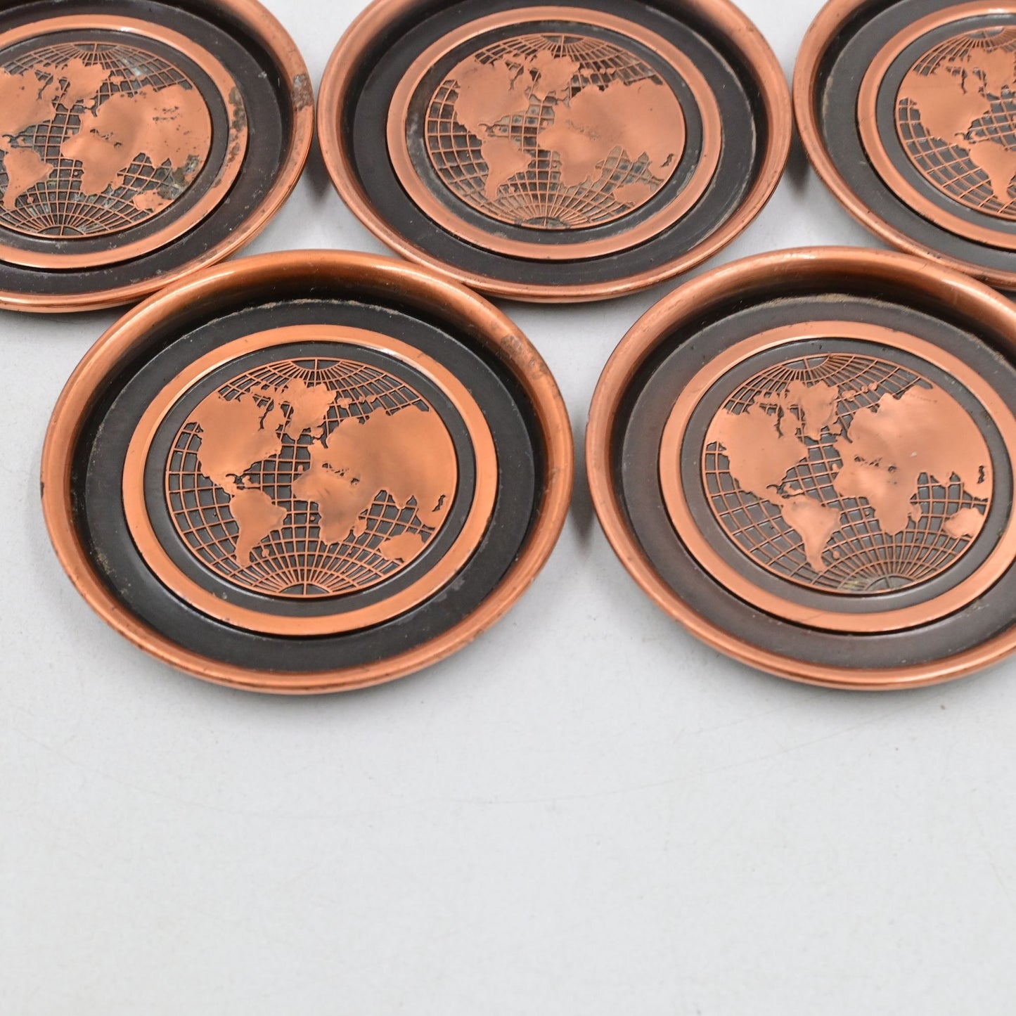 Hyde Park World Coasters Bronze Tone Round Vintage