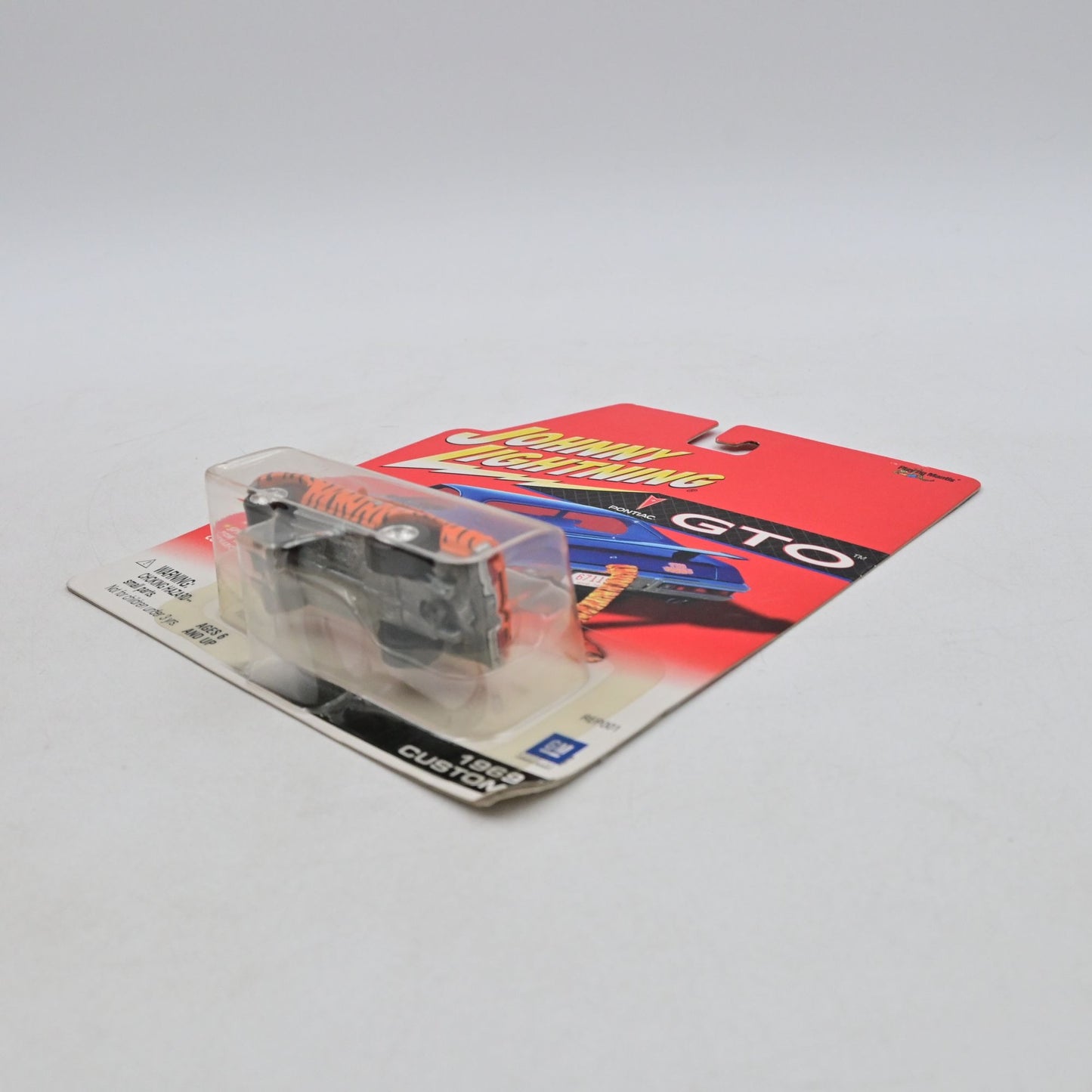 Johnny Lightning Pontiac GTO 1969 Custom Tiger Stripped Paint 1:64 Diecast