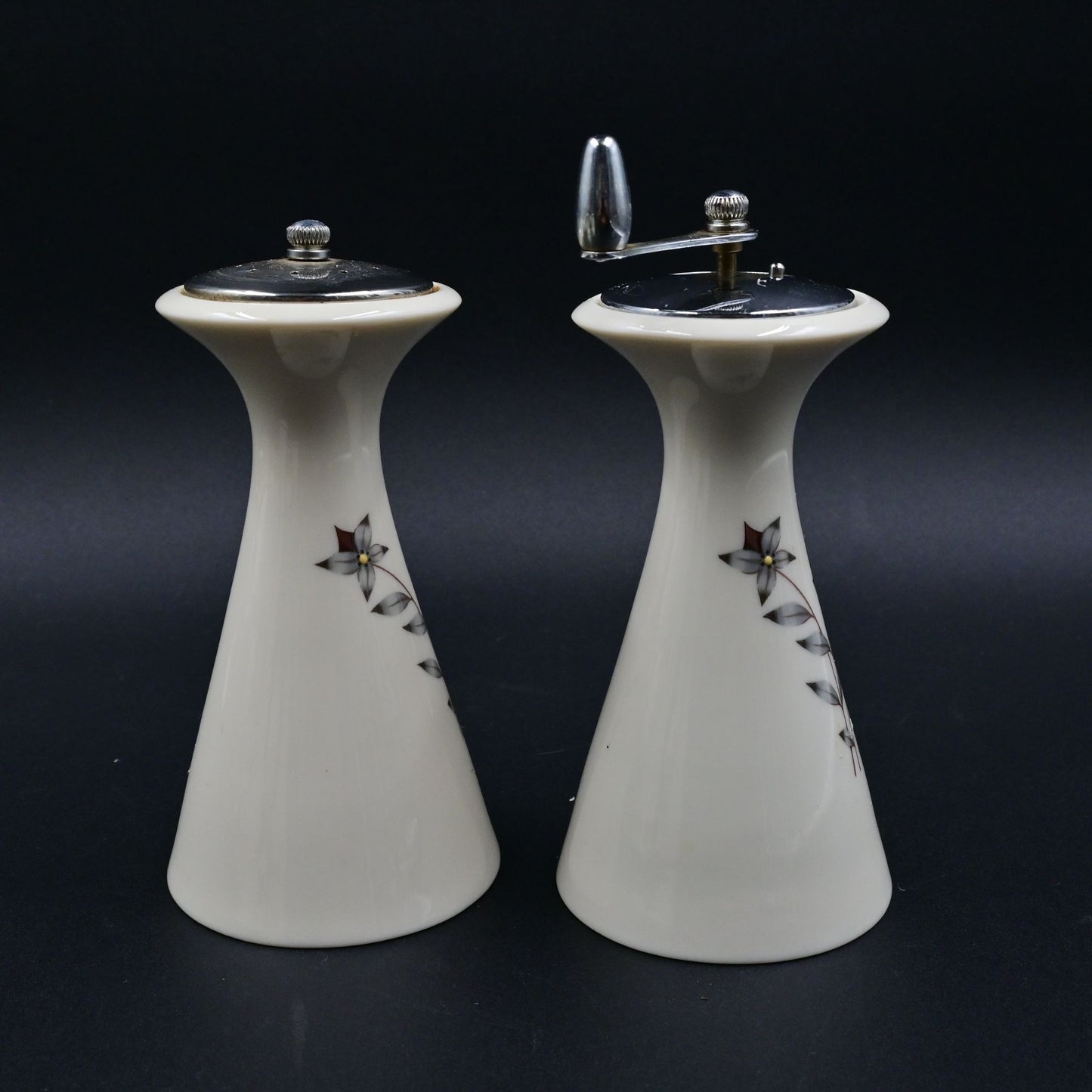Lenox Kingsley Salt And Pepper Grinder Mill Set