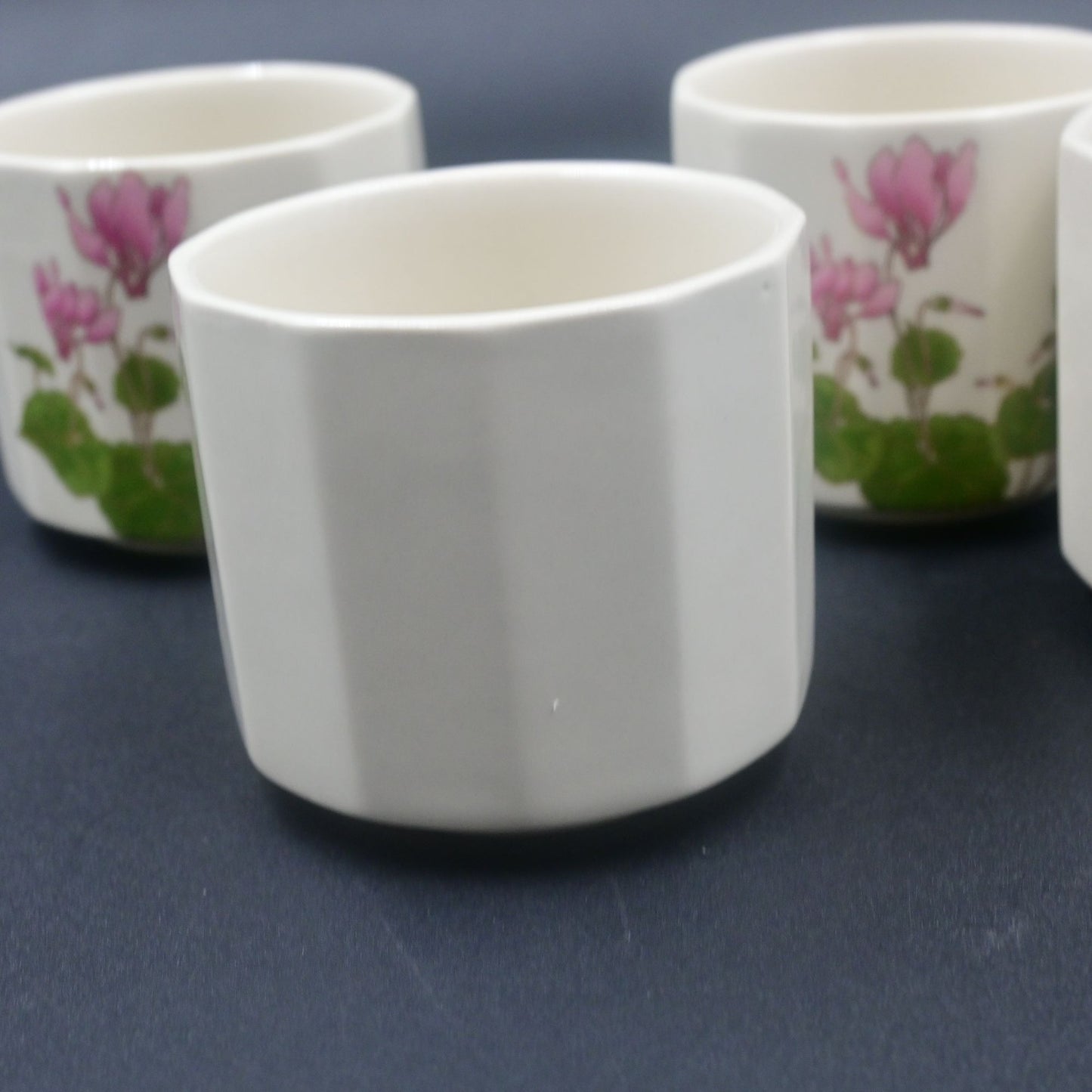 Otagiri Japan Cyclamen Floral Sake Cup Set Of 4 Vintage