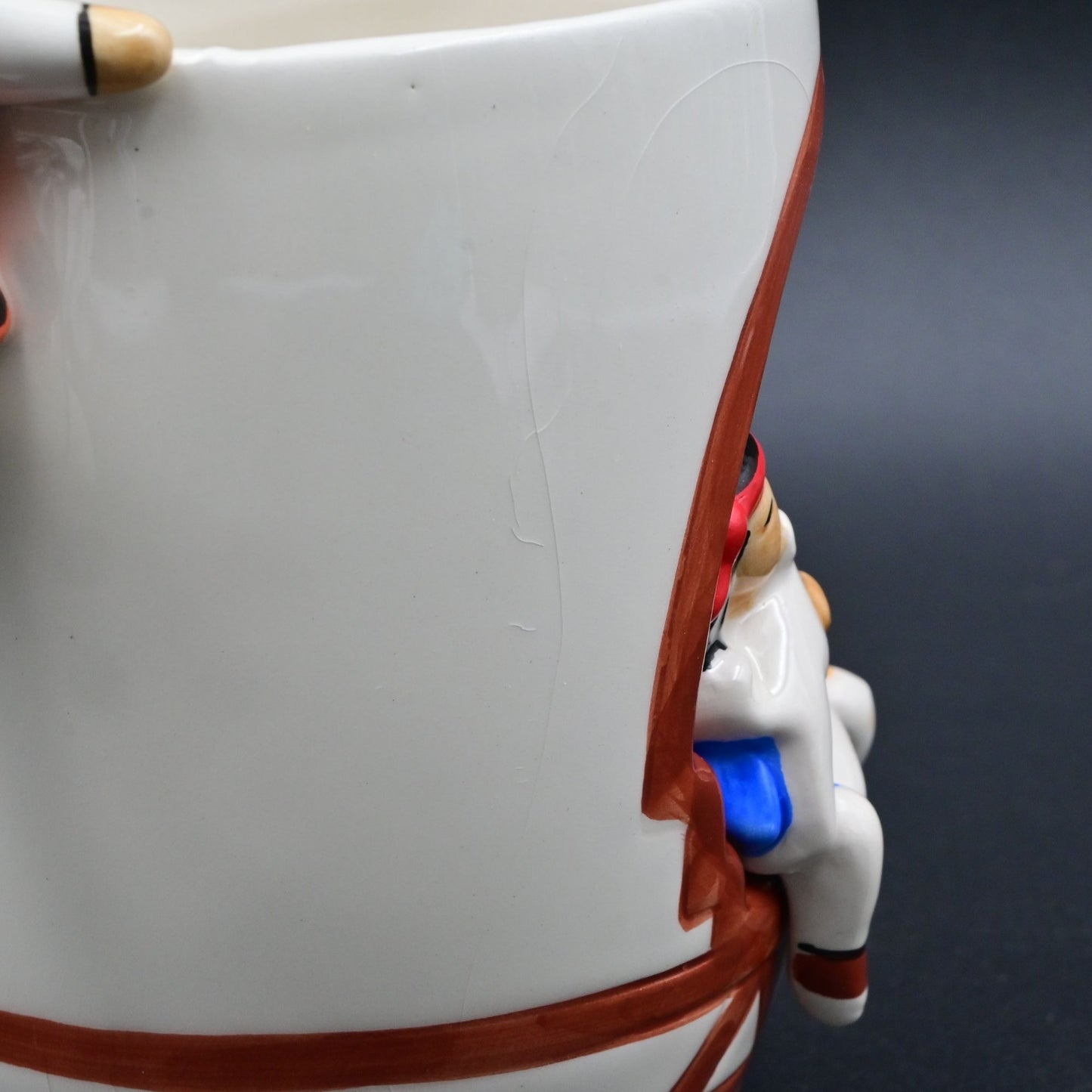 2014 Storyteller Pottery Mug Coffee Cup 3D People