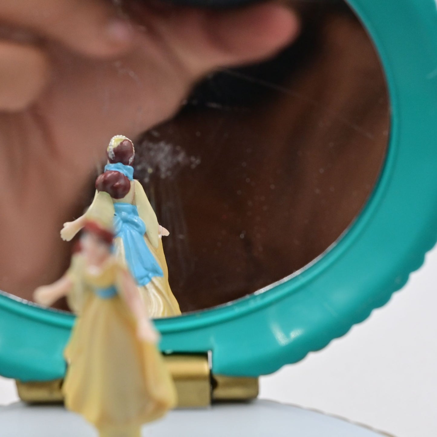 Anastasia Once Upon A December Music Box Vintage 1997 Galoob Fox Plastic