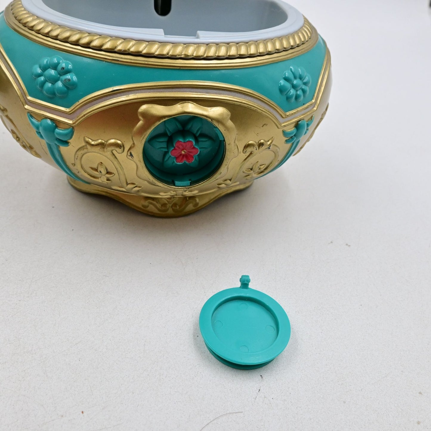 Anastasia Once Upon A December Music Box Vintage 1997 Galoob Fox Plastic