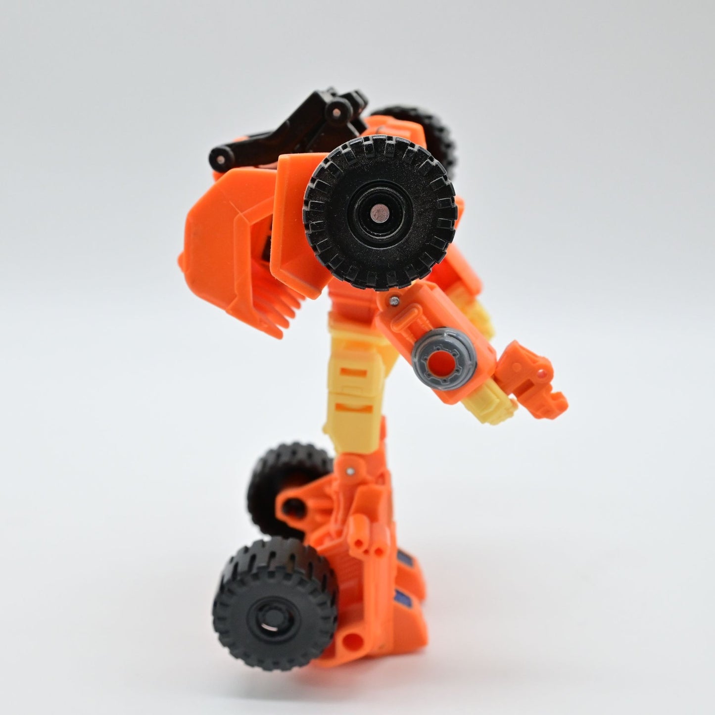 Transformers Generations Scoop Figure Autobot Generations Deluxe Class