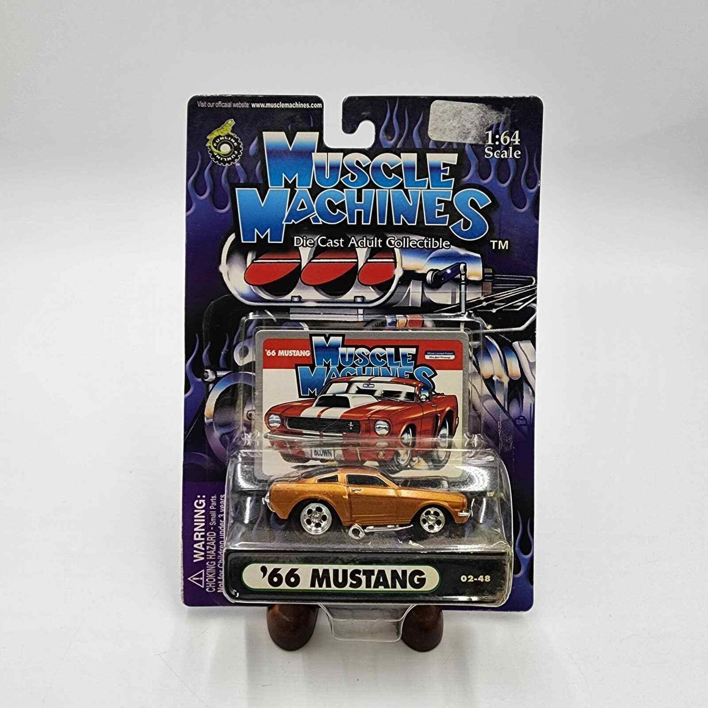 Muscle Machines '66 Mustang Gold 1:64 Scale Diecast Car - Vintage 2002