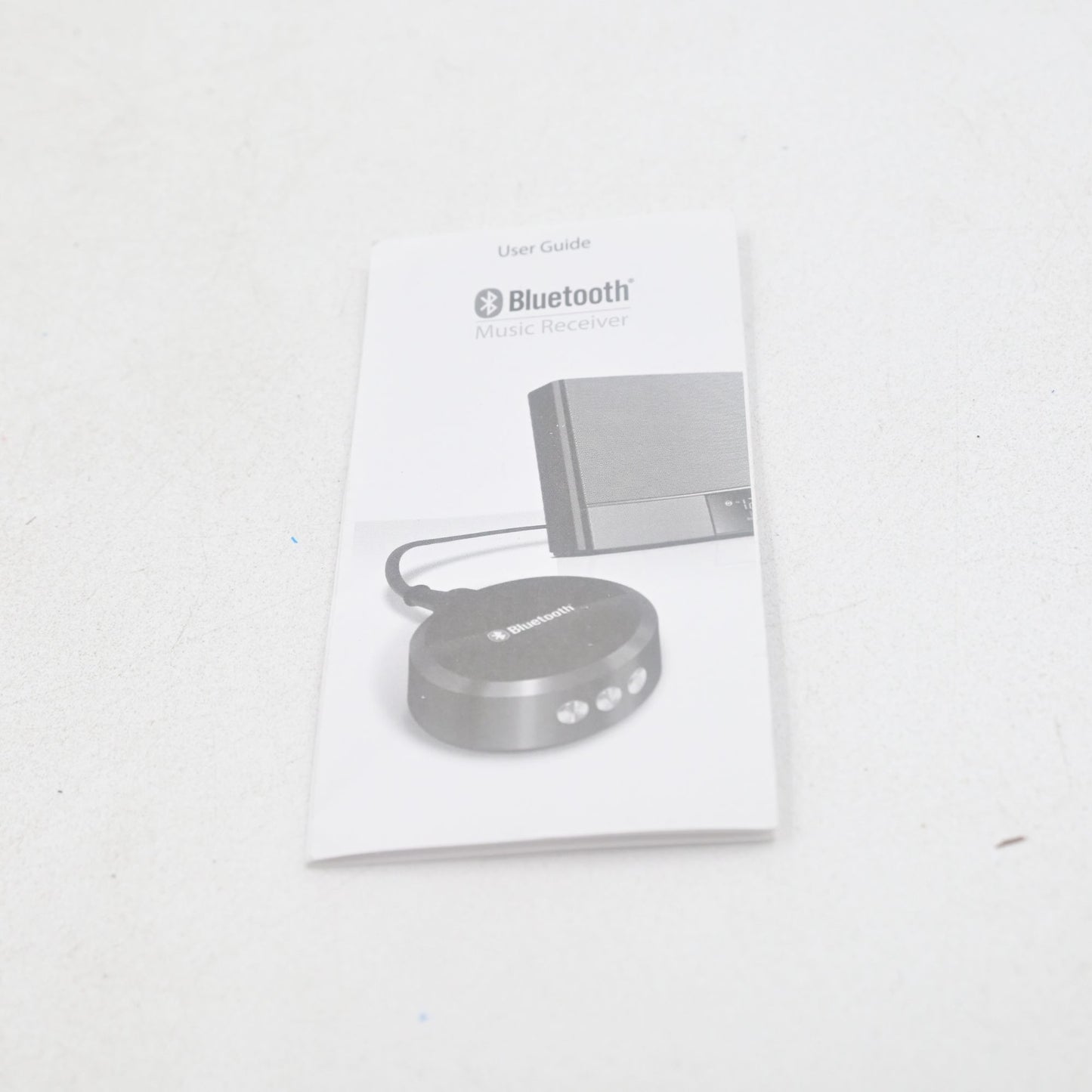 Blackweb BWA15AV163 Bluetooth Music Receiver