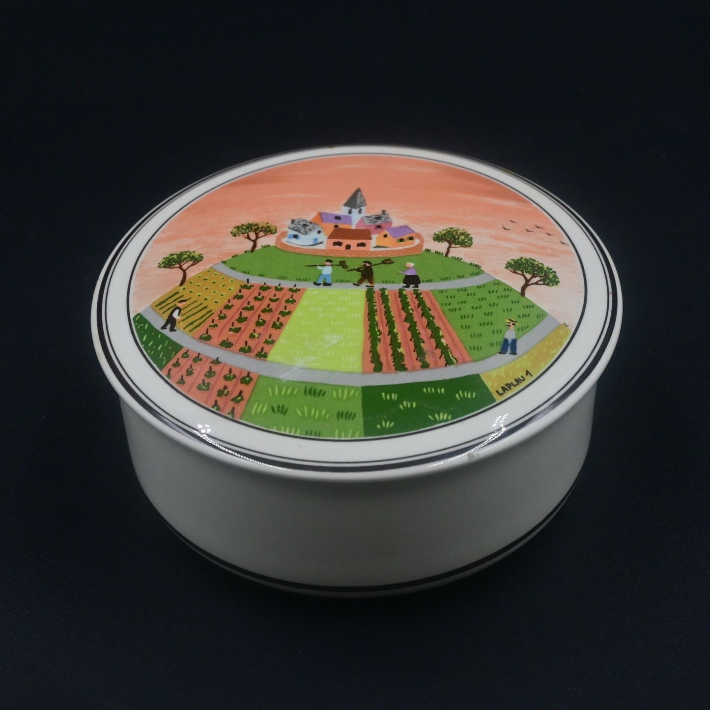 Villeroy & Boch Design Naif Small Porcelain Candy Box or Trinket Box w/ Lid