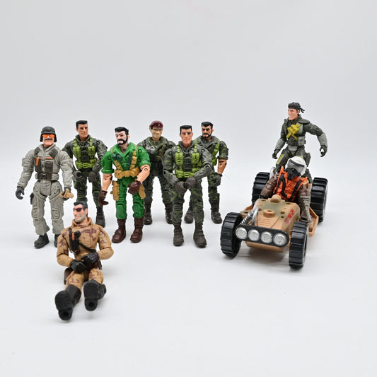 The Corps Elite Bundle Of 10 Figures + 1 Jeep