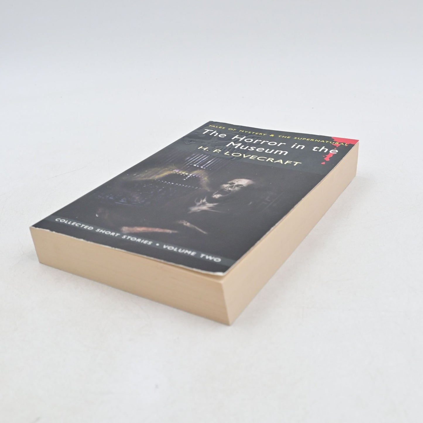 H.P. Lovecraft The Horror In The Museum Collected Short Stories Volume Two