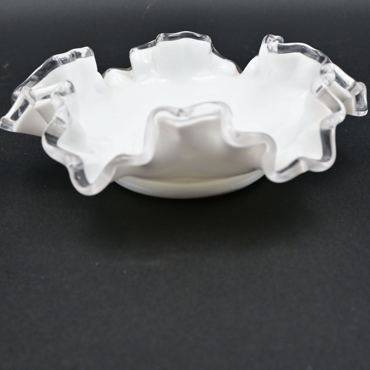 Vintage Fenton White Milk Glass Ruffled Edge Ashtray With Clear Trim