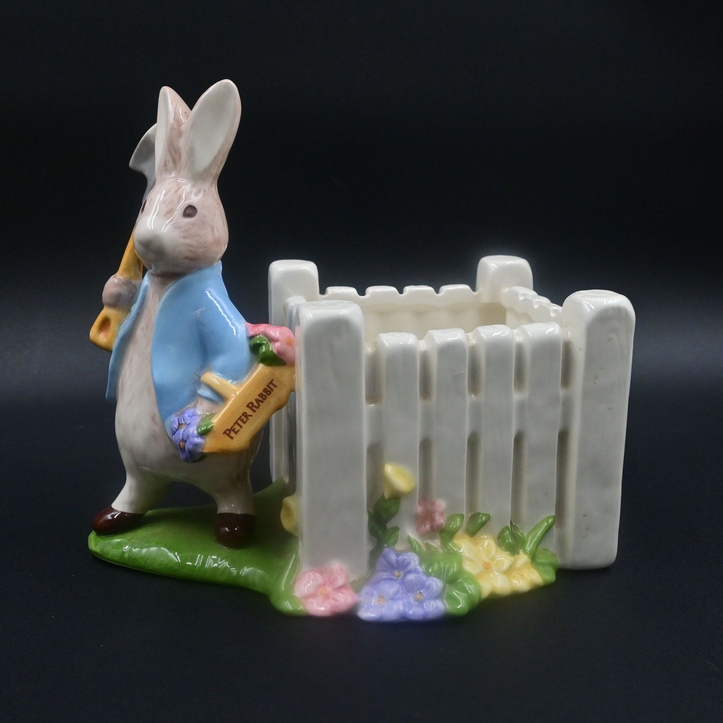 Beatrix Potter Peter Rabbit Mr. McGregor’s Garden Planter Teleflora Gifts 2001