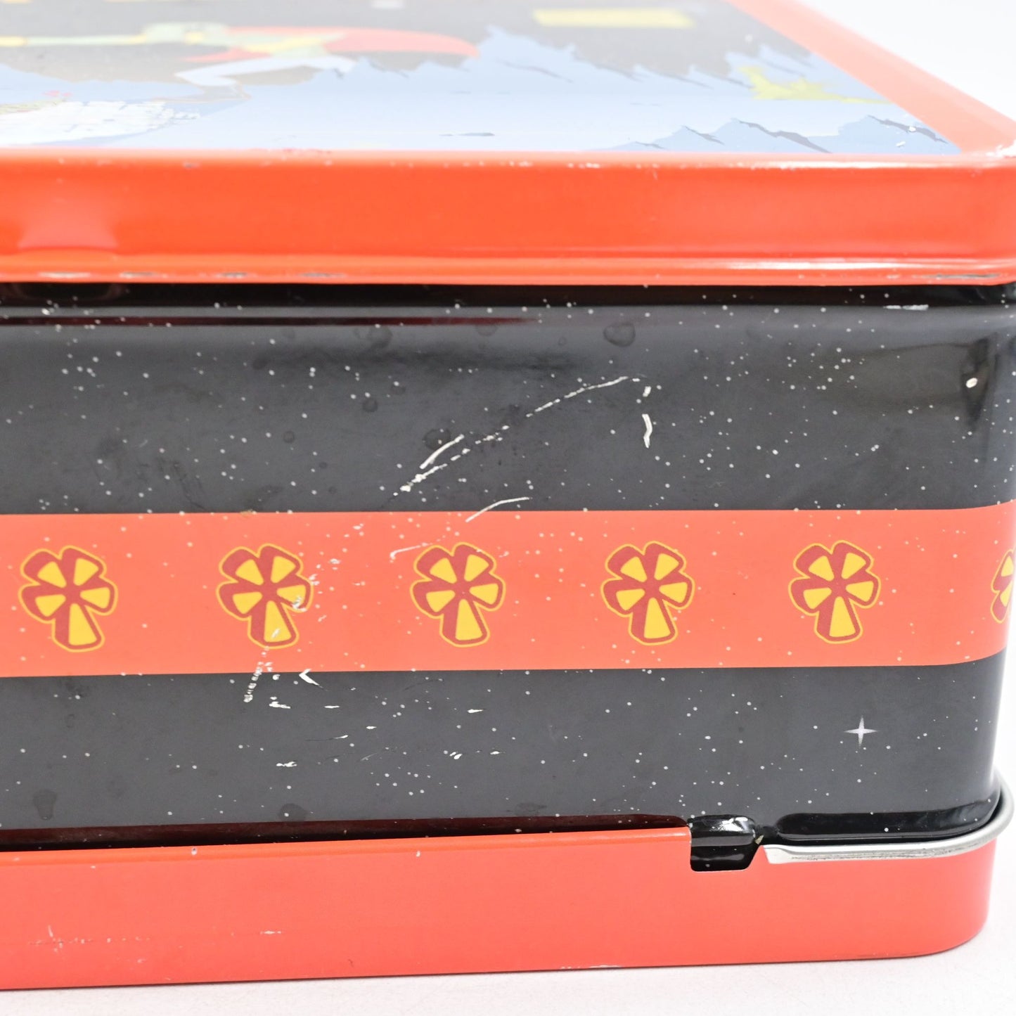 Yelp 2525 Tin Lunchbox - Big Bang Theory! W/ Thermos Damaged