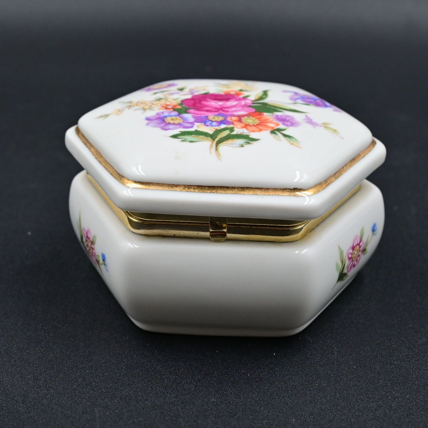 Colibri Music Trinket Jewelry Box White Floral Music Box