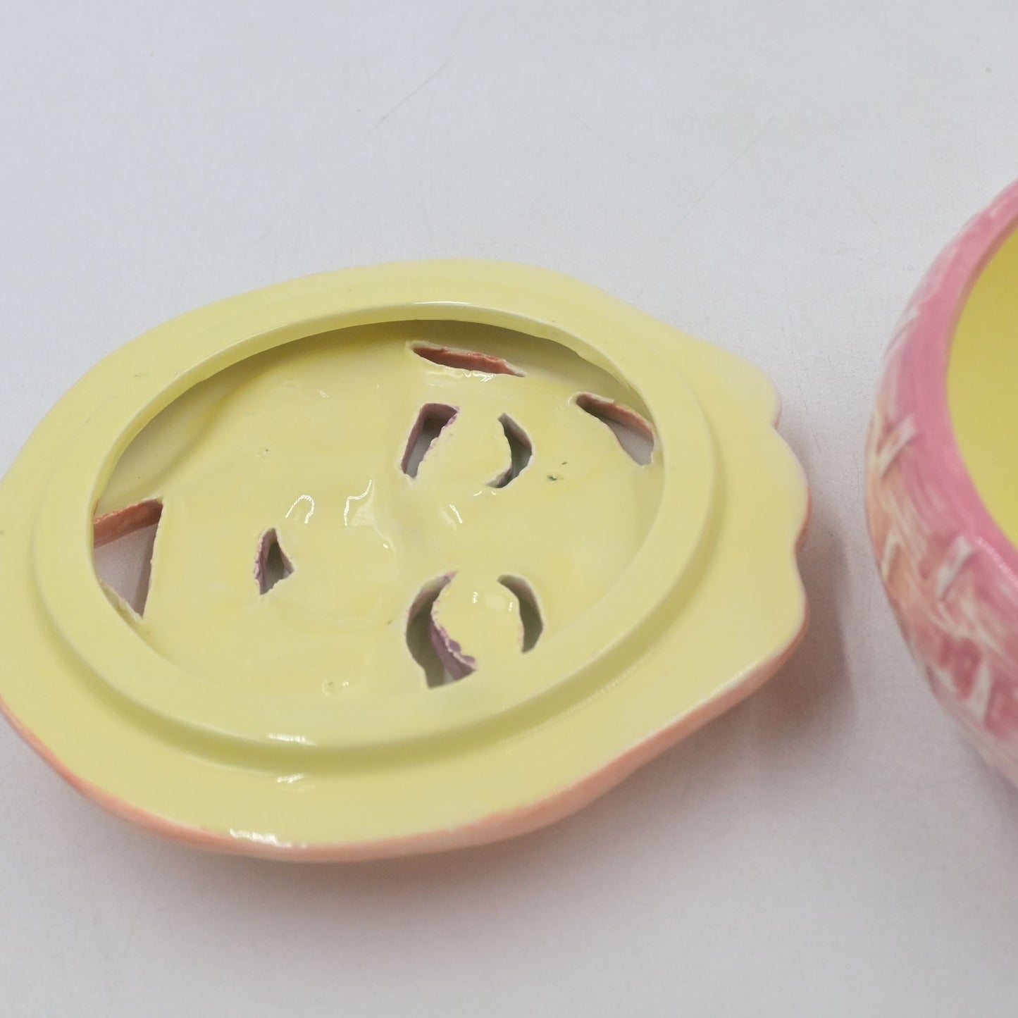Holland Mold Bunny Rabbit Easter Candy Dish Trinket Box