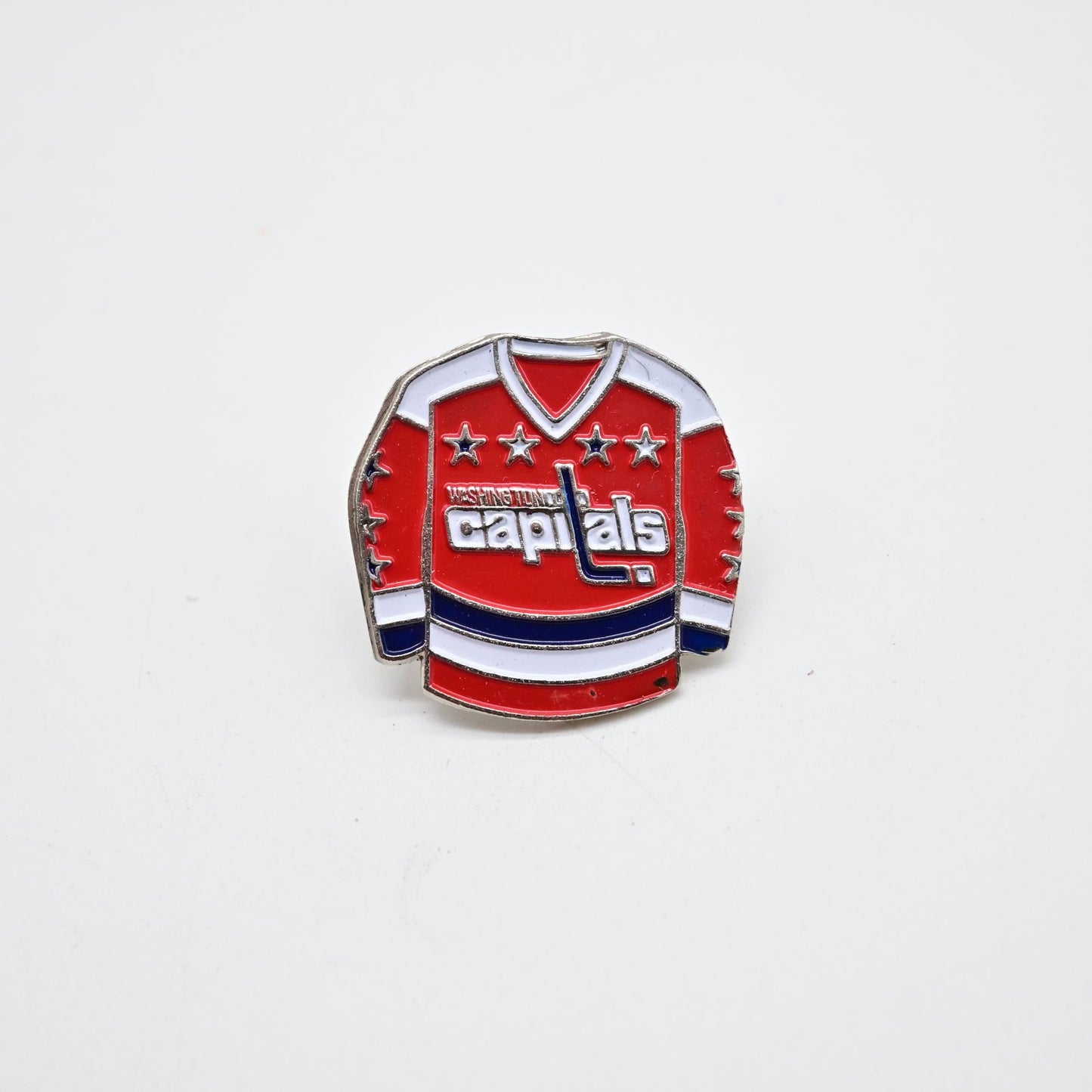 Washington Capitals Hockey White NHL Jersey Lapel Pin