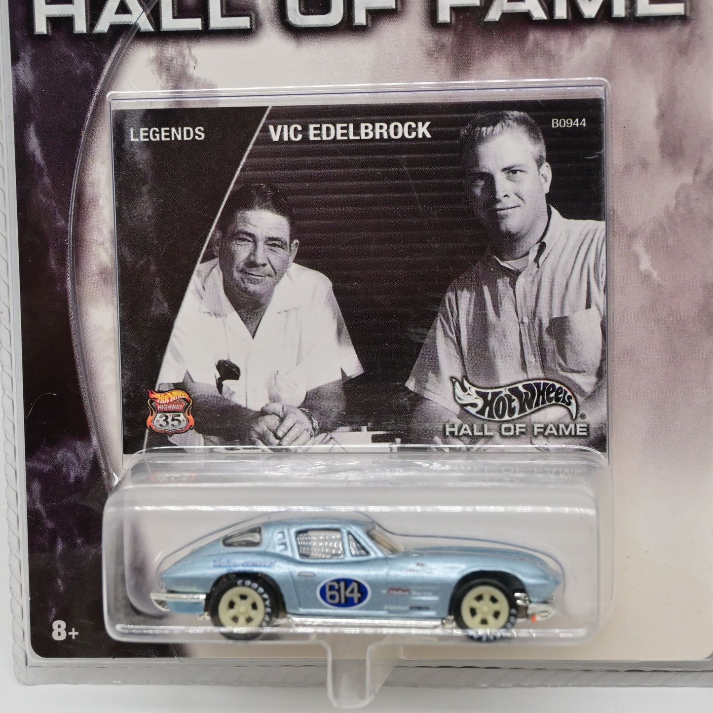 Hot Wheels Hall Of Fame Legends Vic Edelbrock & 1934 Three-Window Ford Coupe
