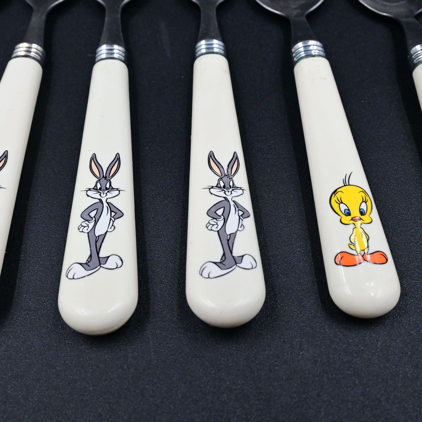 Looney Tunes Tweety Bird, Bugs Bunny, Sylvester Flatware Silverware Vintage