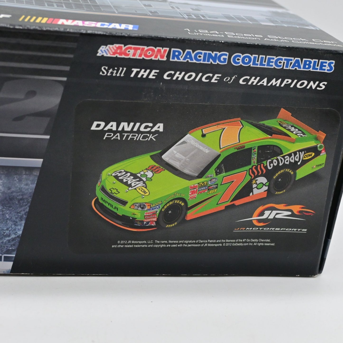 Lionel Nascar Danica Patrick #7 Godaddy 2012 Impala LE 2177 1:24 Scale