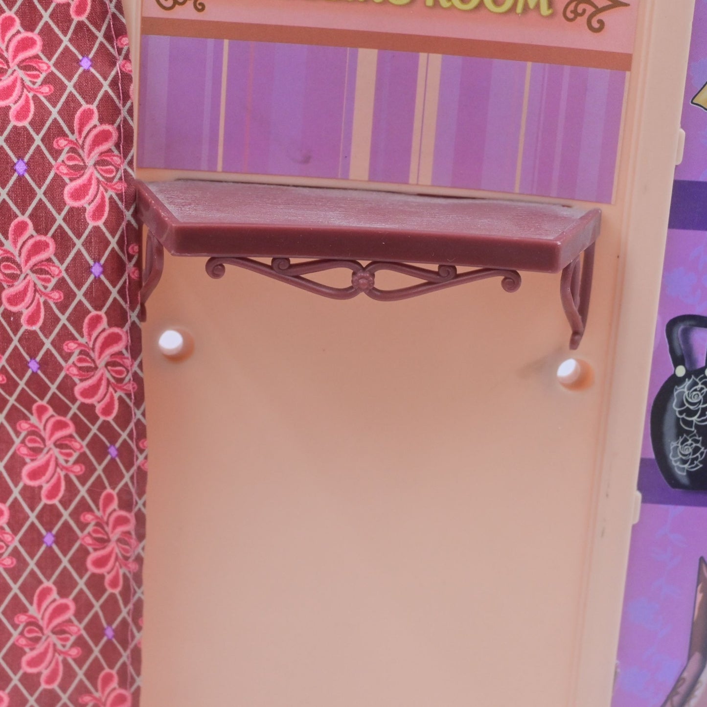 Barbie My Scene Shopping Spree Dressing Room Replacement