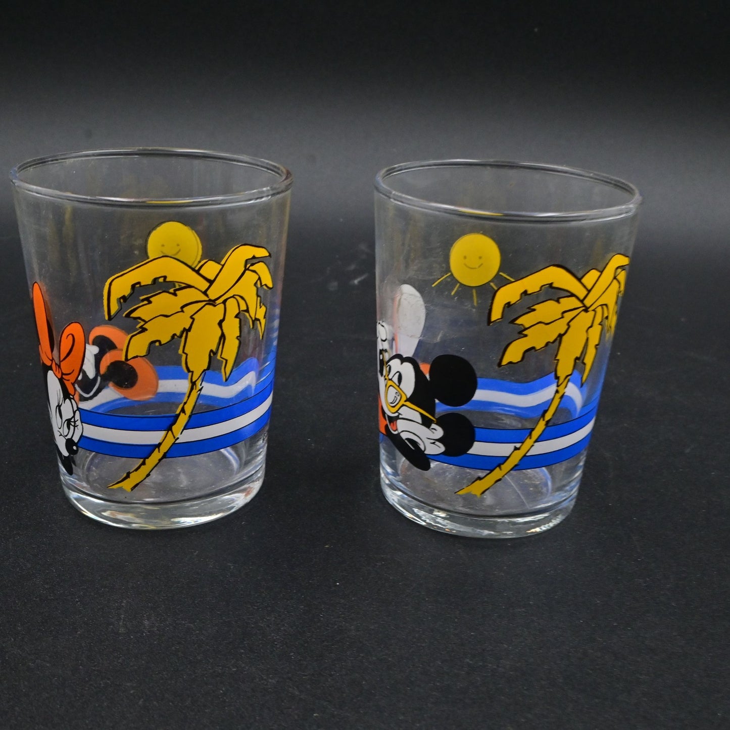 Vintage Disney Mickey Mouse & Minnie Mouse On The Beach Glasses Pair
