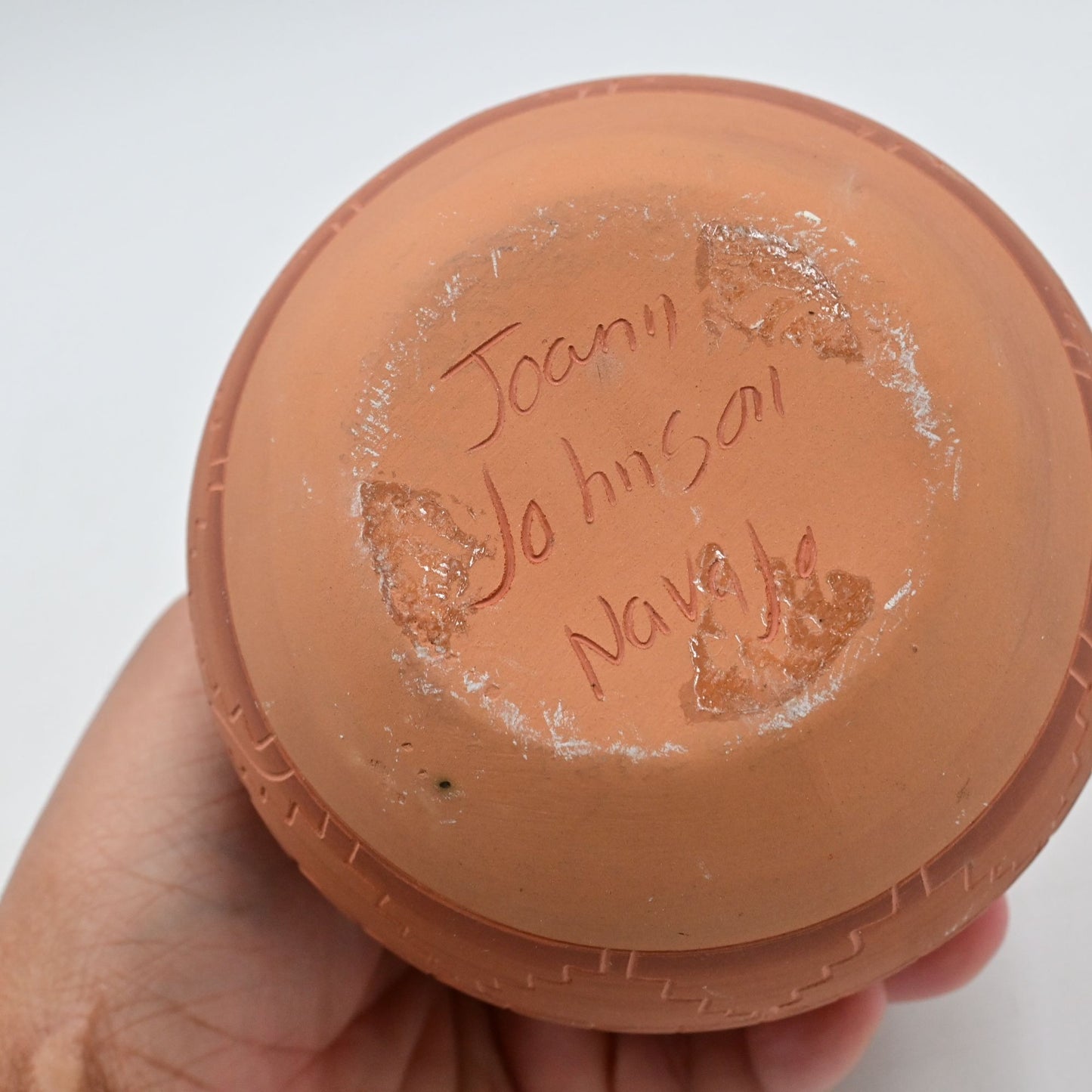 Native American Joann Johnson Navajo Signed Vase Hand Carved