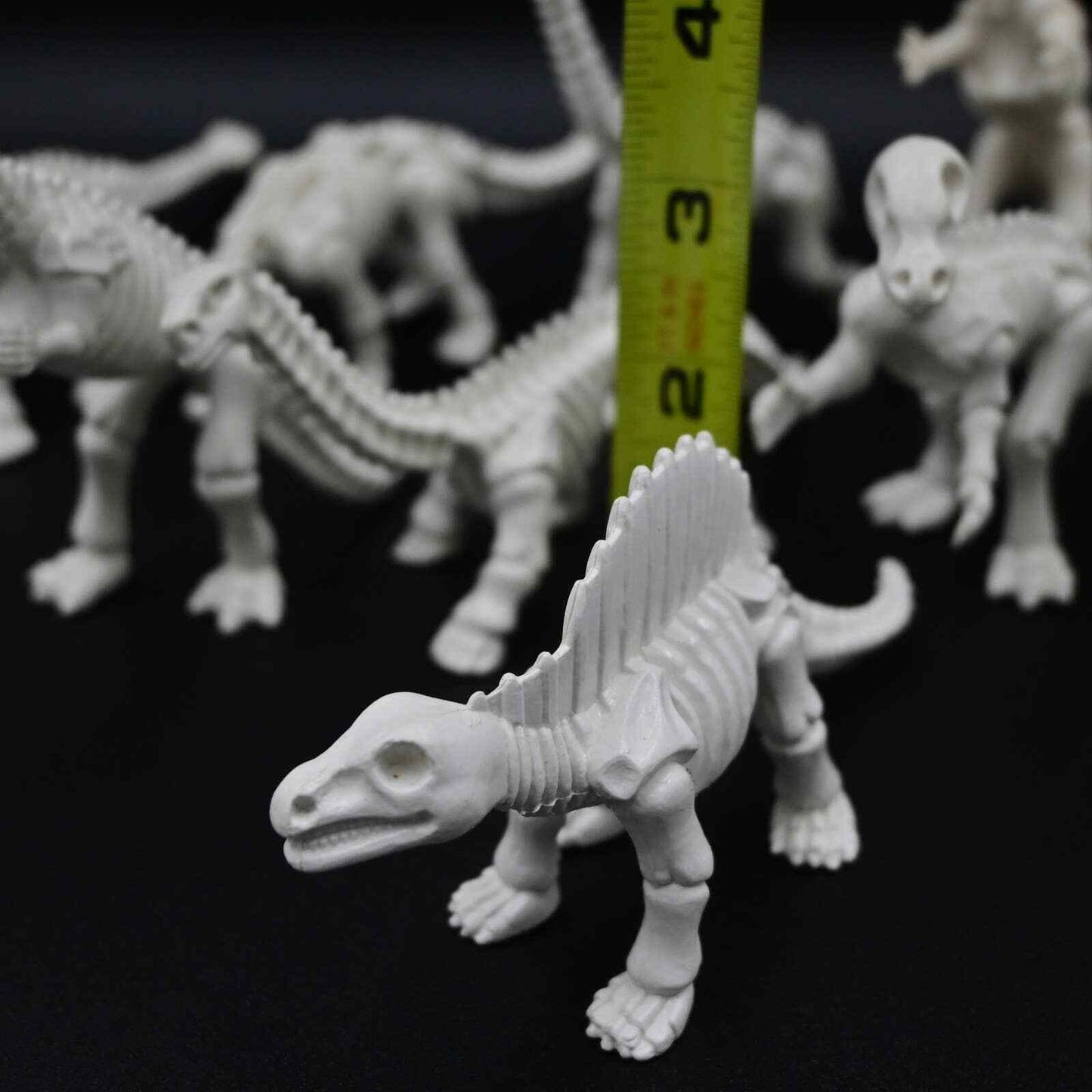 Vintage 1992 UCS & Amblin Jurassic Park Dinosaur Skeleton Figure Toys Lot of 10