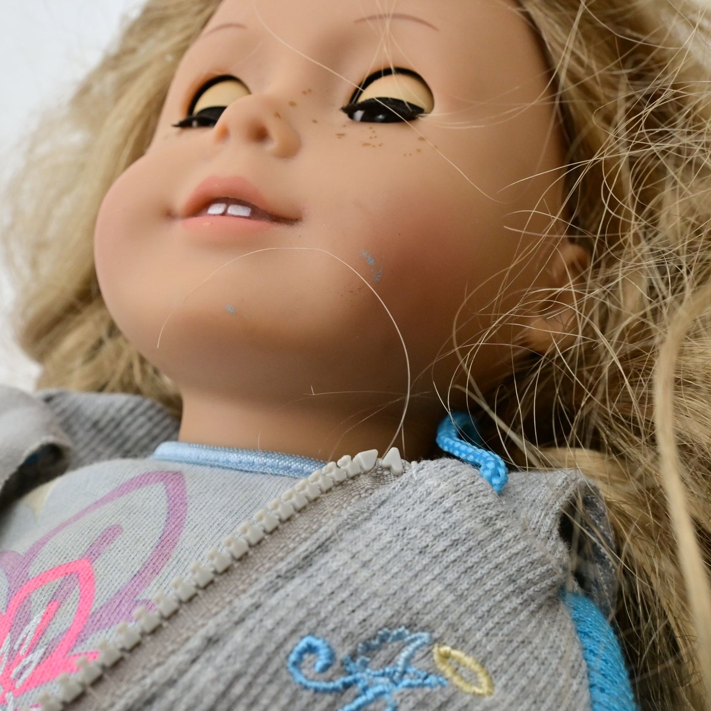 American Girl Truly Me Doll With Blonde Hair & Outfit