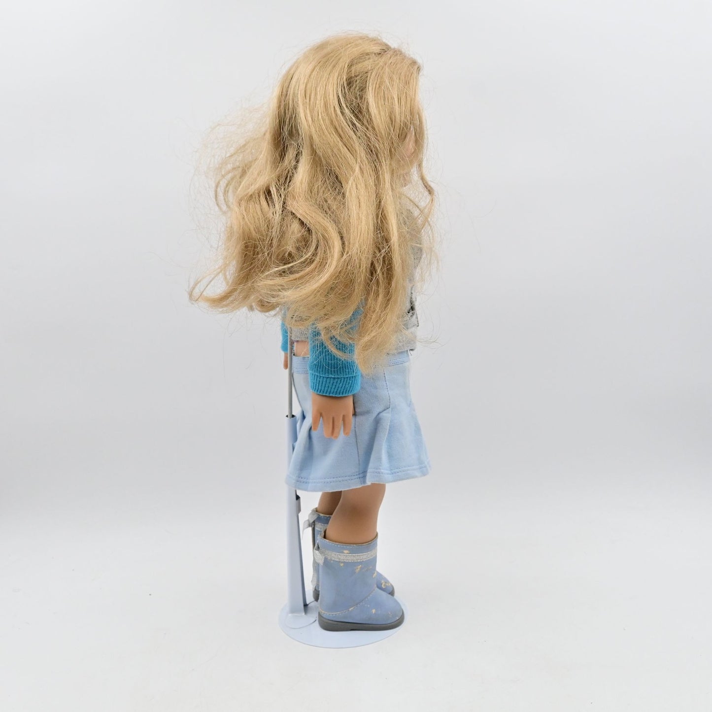 American Girl Truly Me Doll With Blonde Hair & Outfit