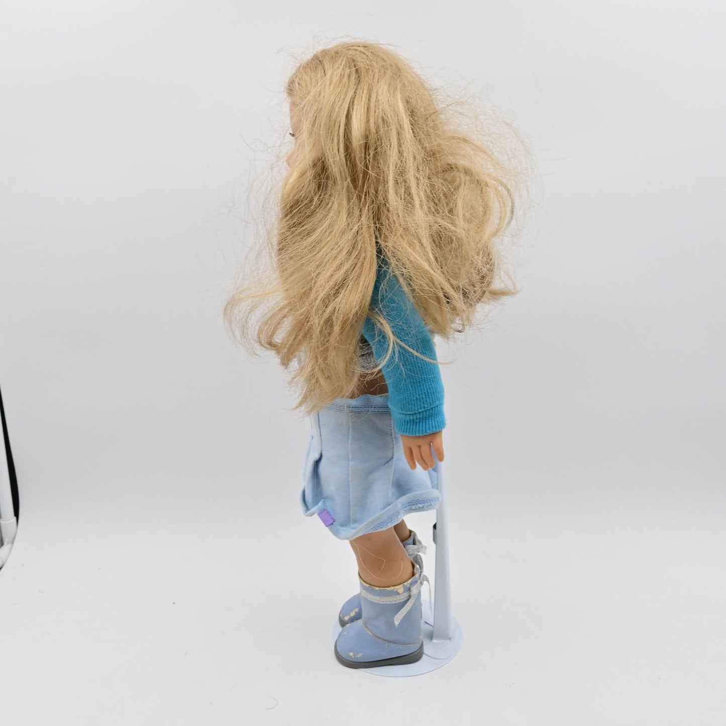 American Girl Truly Me Doll With Blonde Hair & Outfit