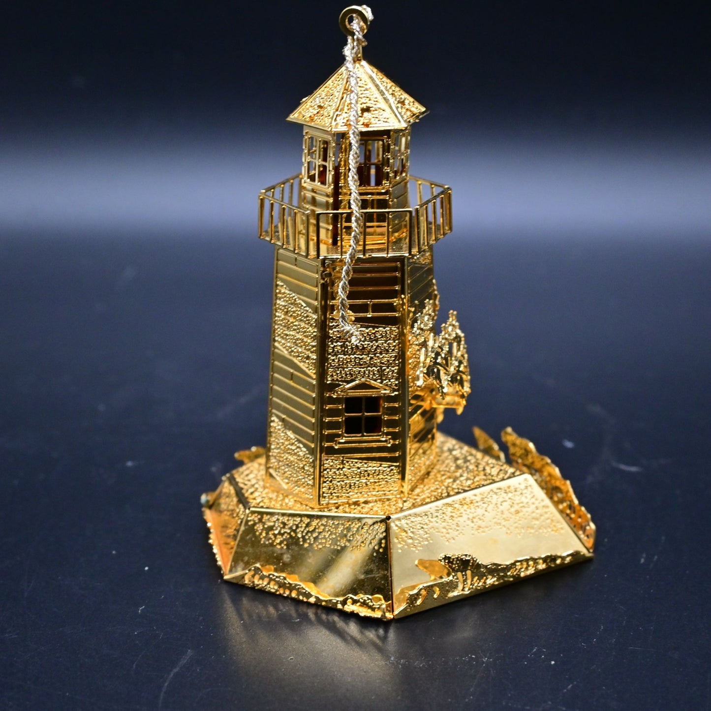 Danbury Mint 1998 23k Annual Gold Christmas Ornament North Pole Lighthouse