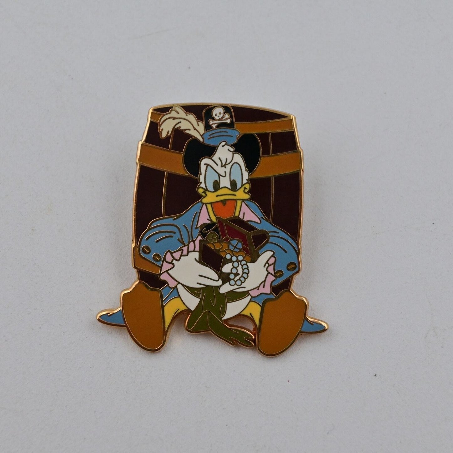 Disney Pin Donald Duck Pirates of the Caribbean Barrel Treasure
