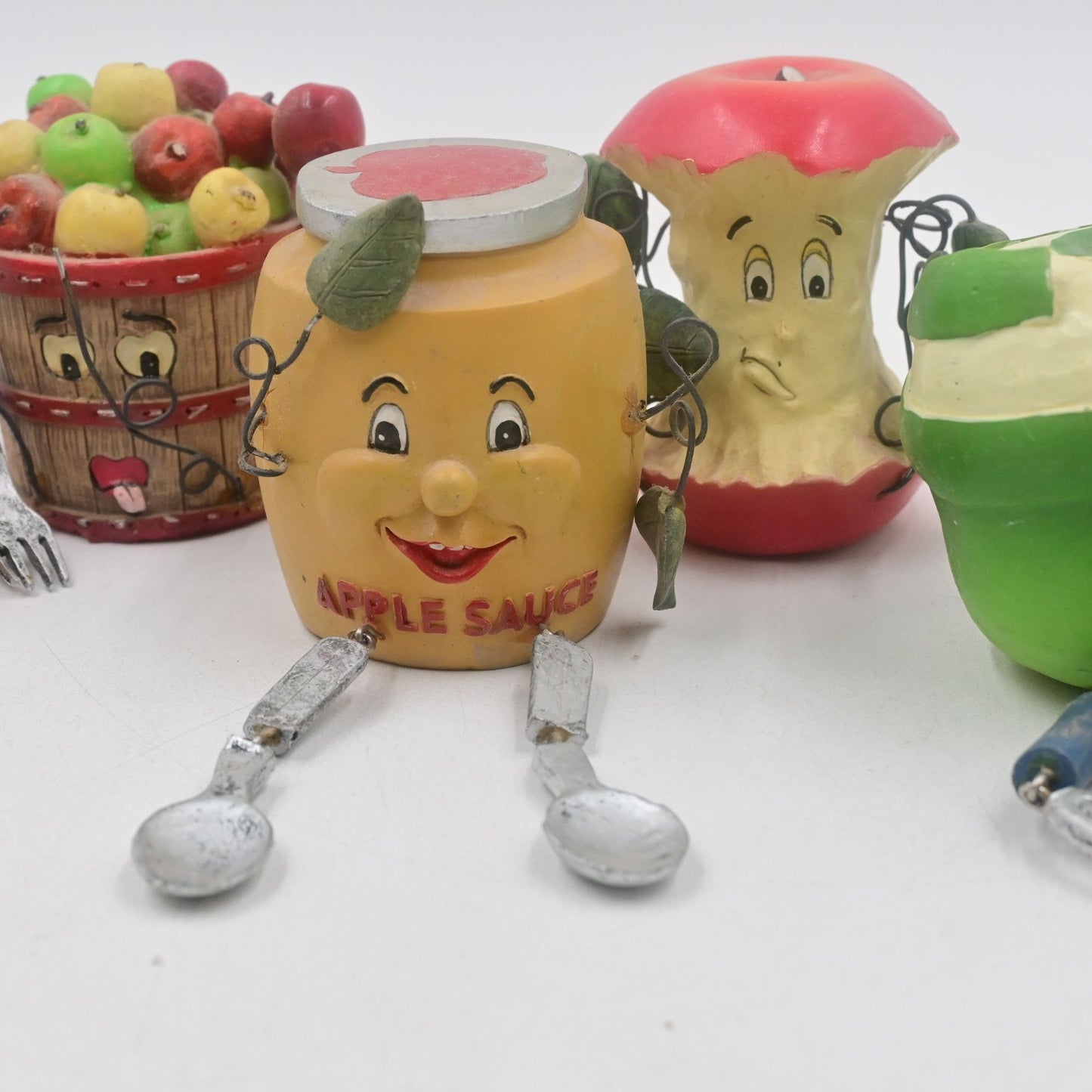 WMG Anthropomorphic Condiments & Fruits Shelf Sitters Vintage 2006
