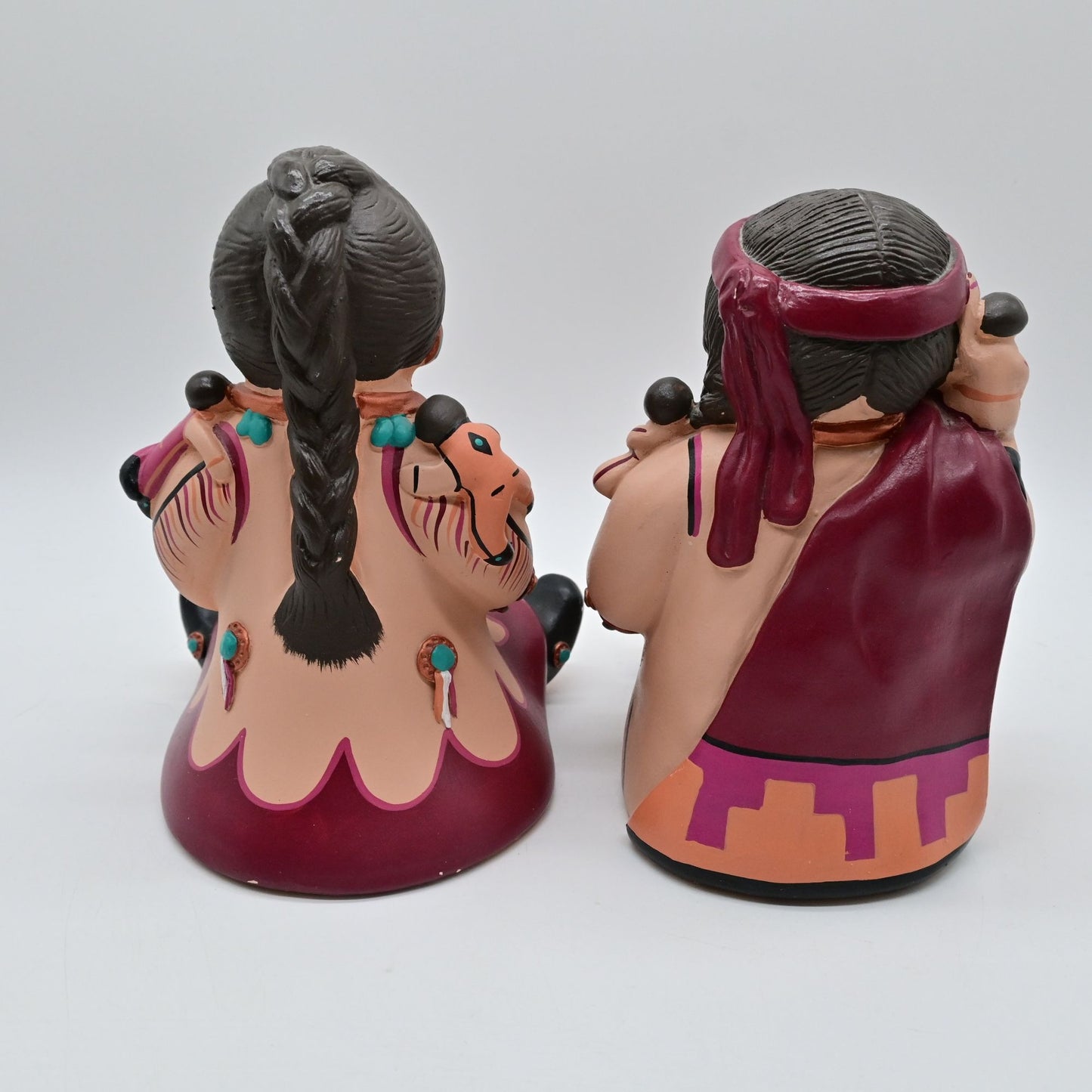 Whitefeather Studios Storyteller W/ Children Figurine Bundle Of 2