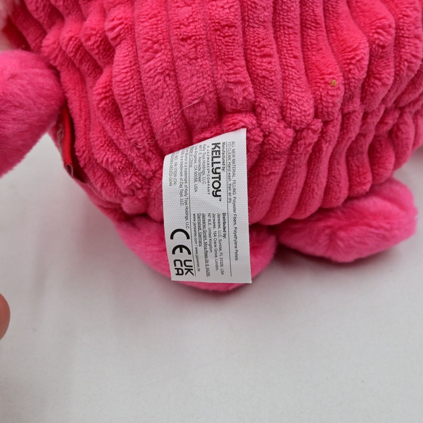 Kellytoy Bum Bumz Cole The Cupcake Valentines Plush NWT