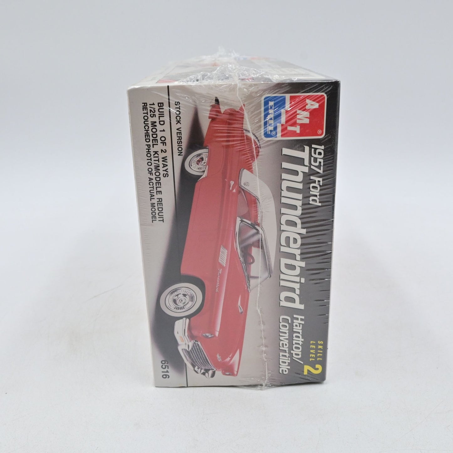 AMT ERTL 1957 Ford Thunderbird Hardtop 1/25 Model Vintage 1989 Sealed