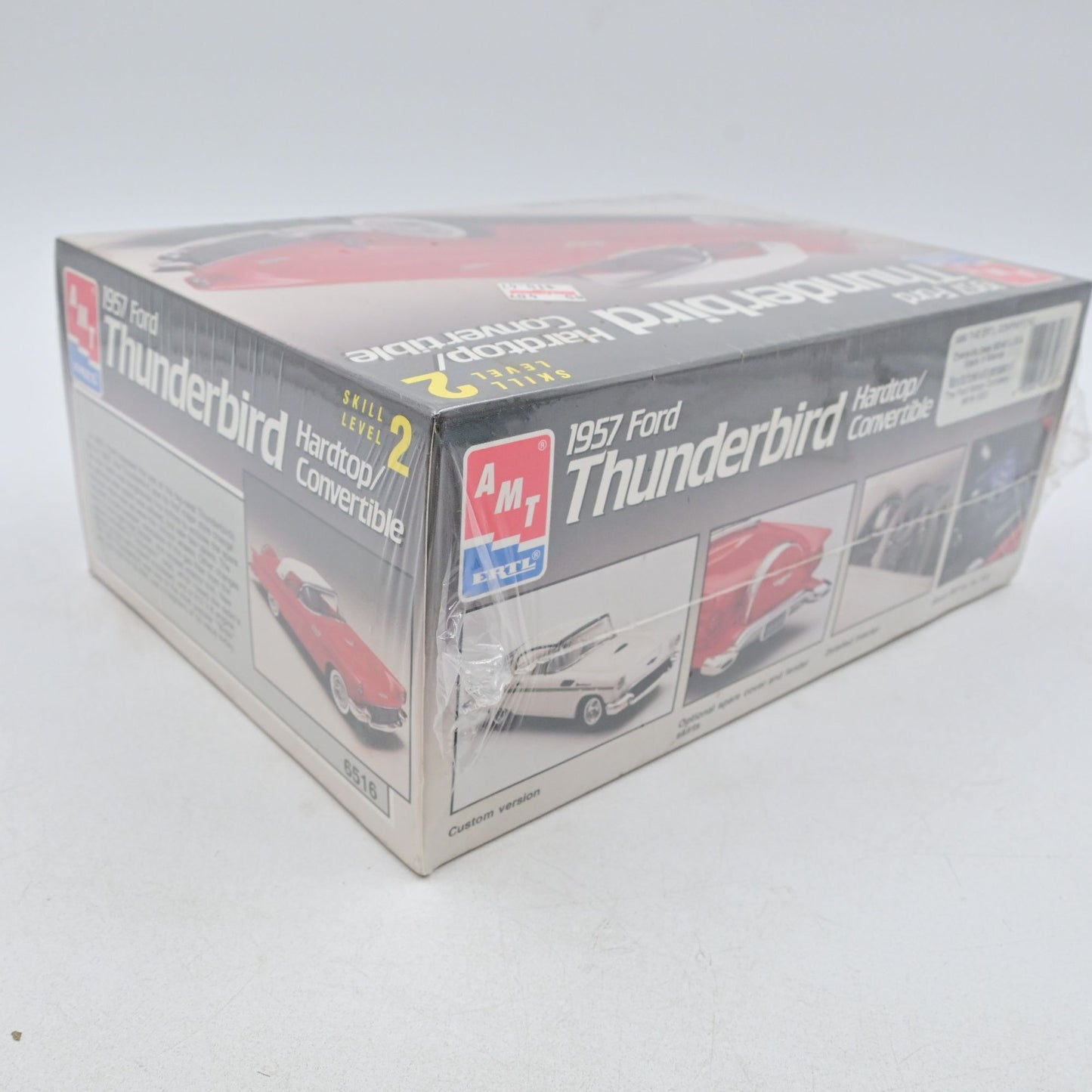 AMT ERTL 1957 Ford Thunderbird Hardtop 1/25 Model Vintage 1989 Sealed