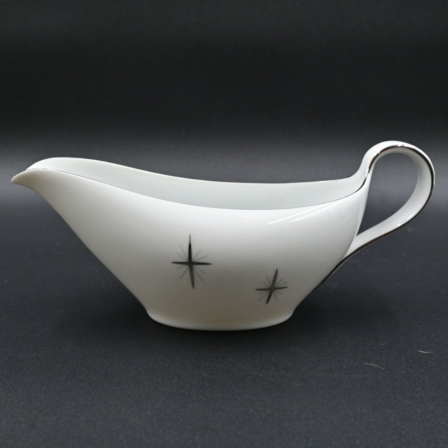 Fukagawa Arita 713 Cross Star Atomic Age Gravy Boat