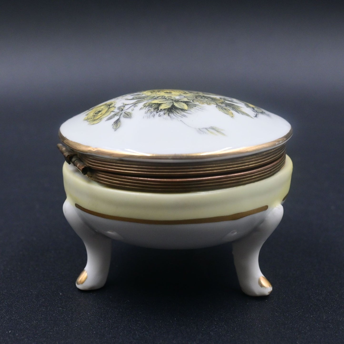 Isco Yellow Sunflower Floral Bouquet Hand painted Vintage Footed Trinket Box
