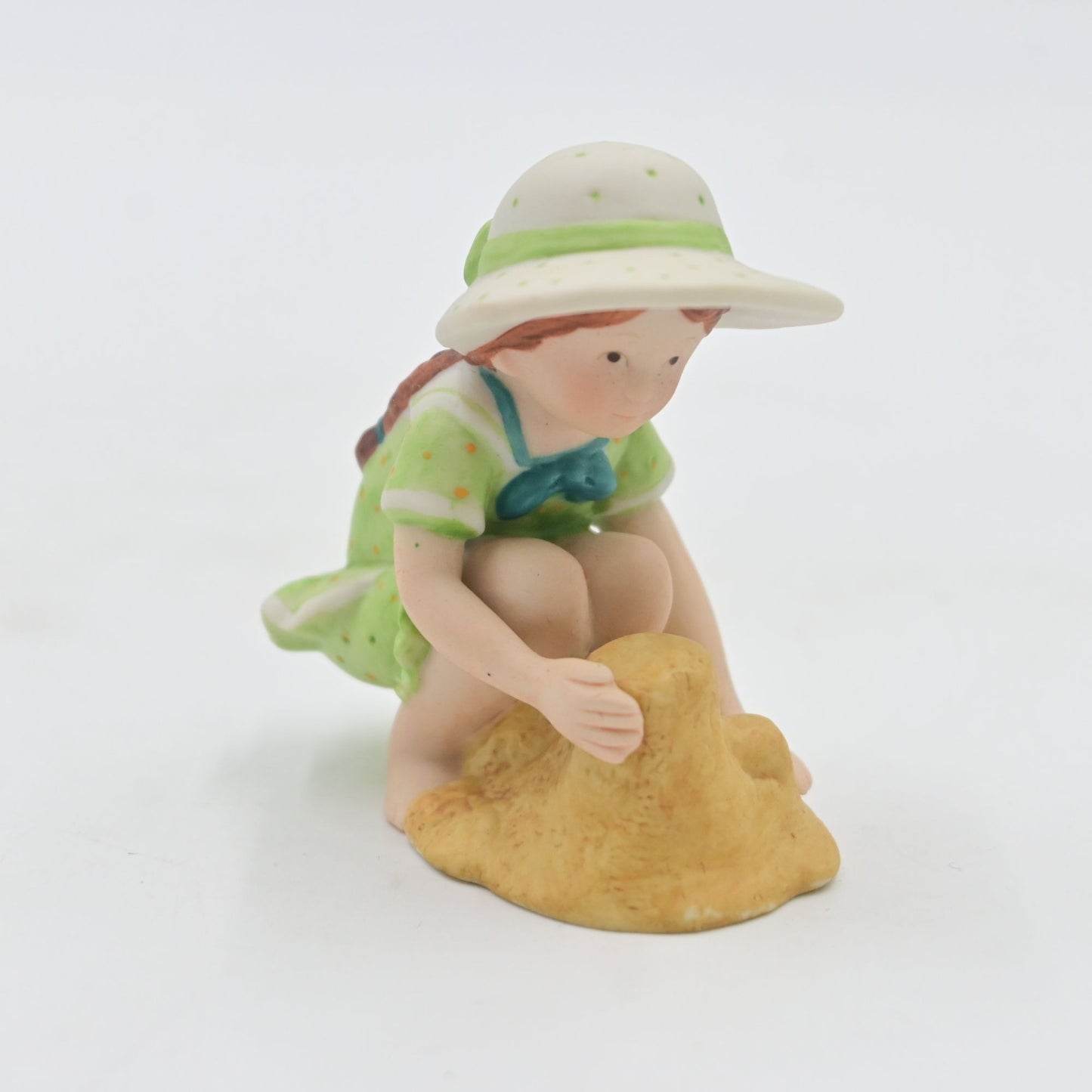 Vintage Holly Hobbie Building A Dream Miniature Figure
