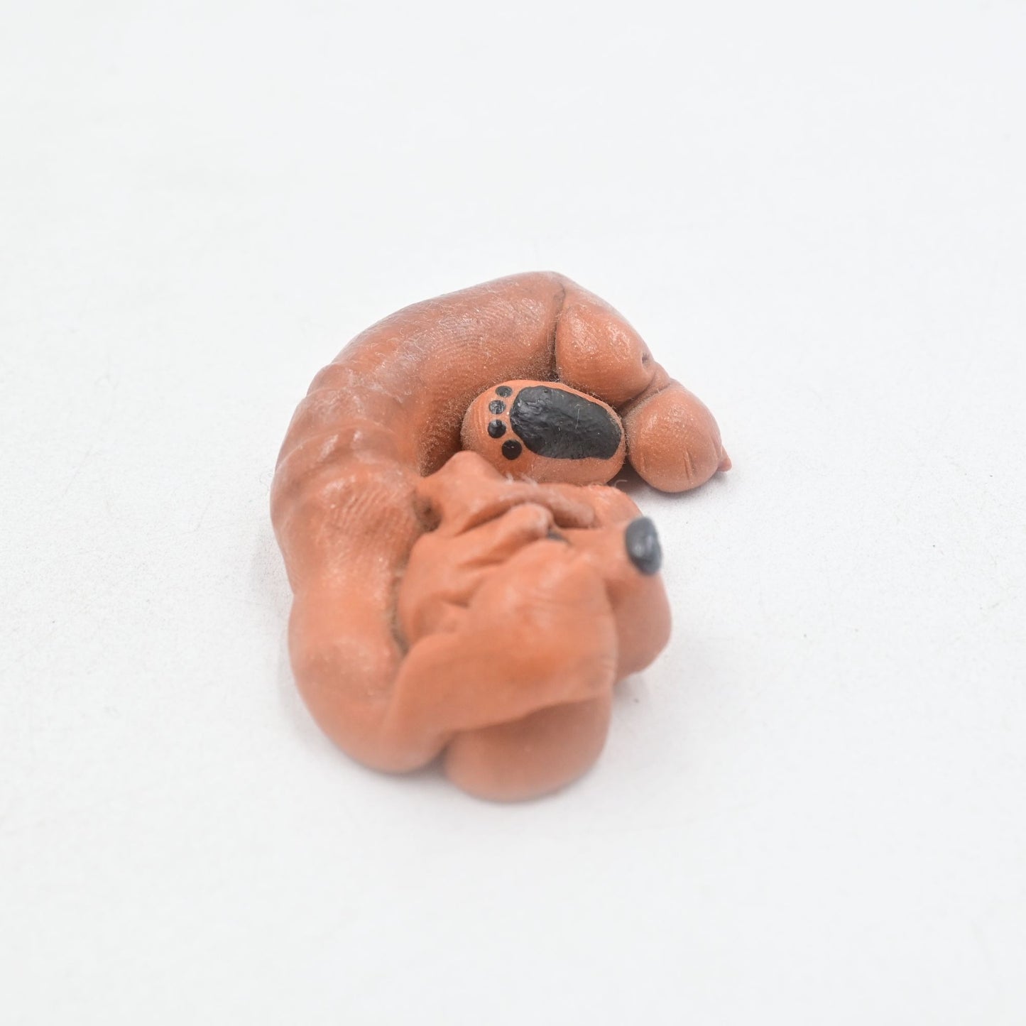 Linda Renner Sleeping Beagle Clay Figure