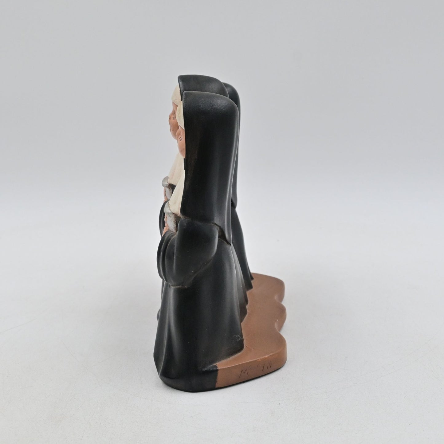 Singing Nun Figure Vintage 1973 Ceramic