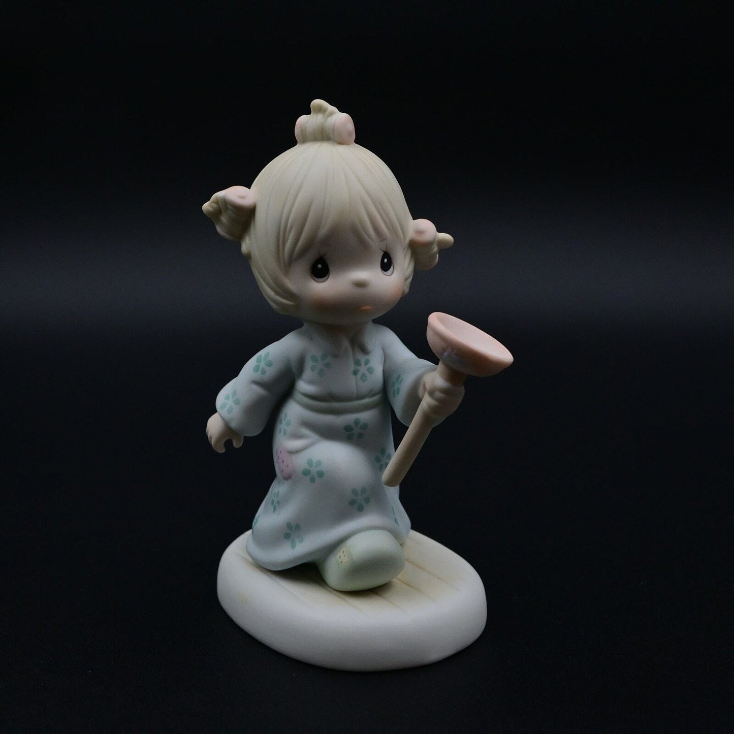 Vintage 1987 Precious Moments Faith Takes The Plunge figure