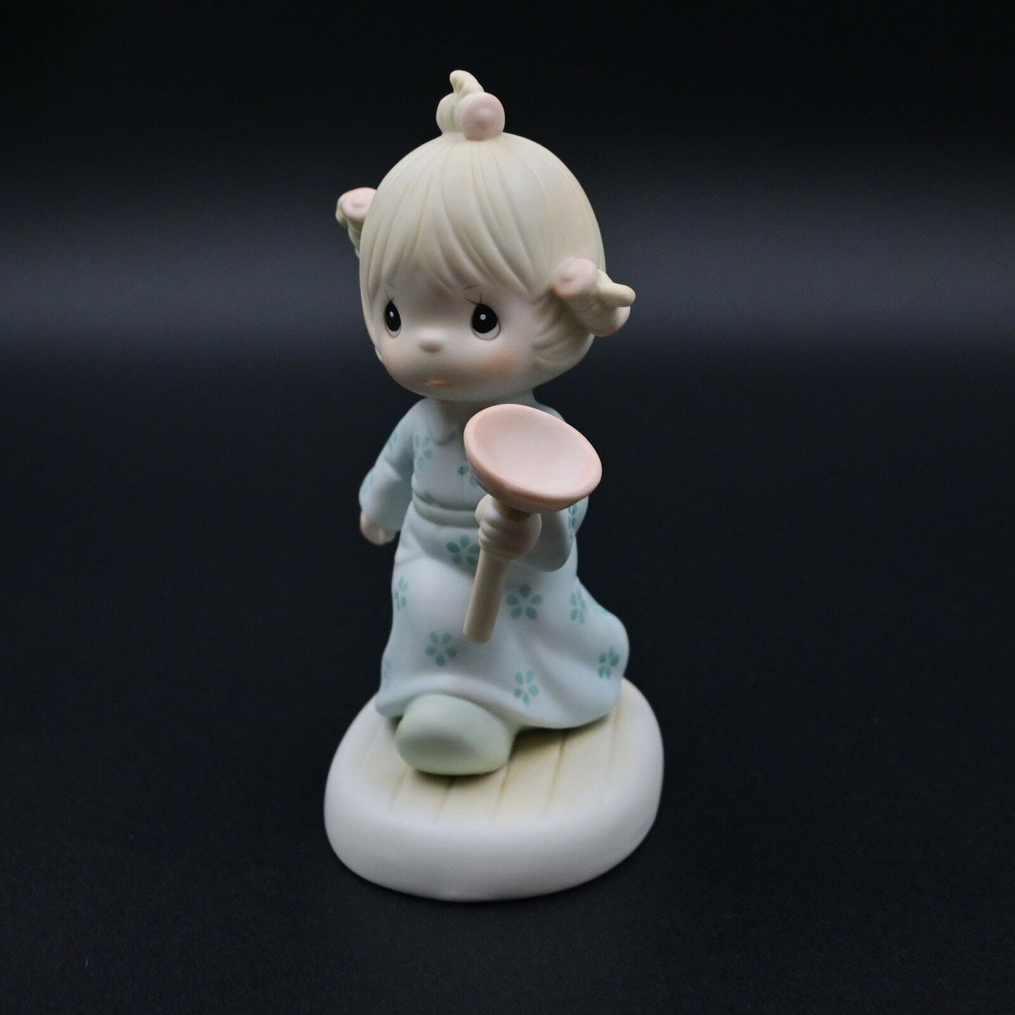 Vintage 1987 Precious Moments Faith Takes The Plunge figure