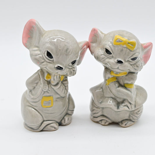 Vintage Ceramic Mouse Salt & Pepper Shaker Set