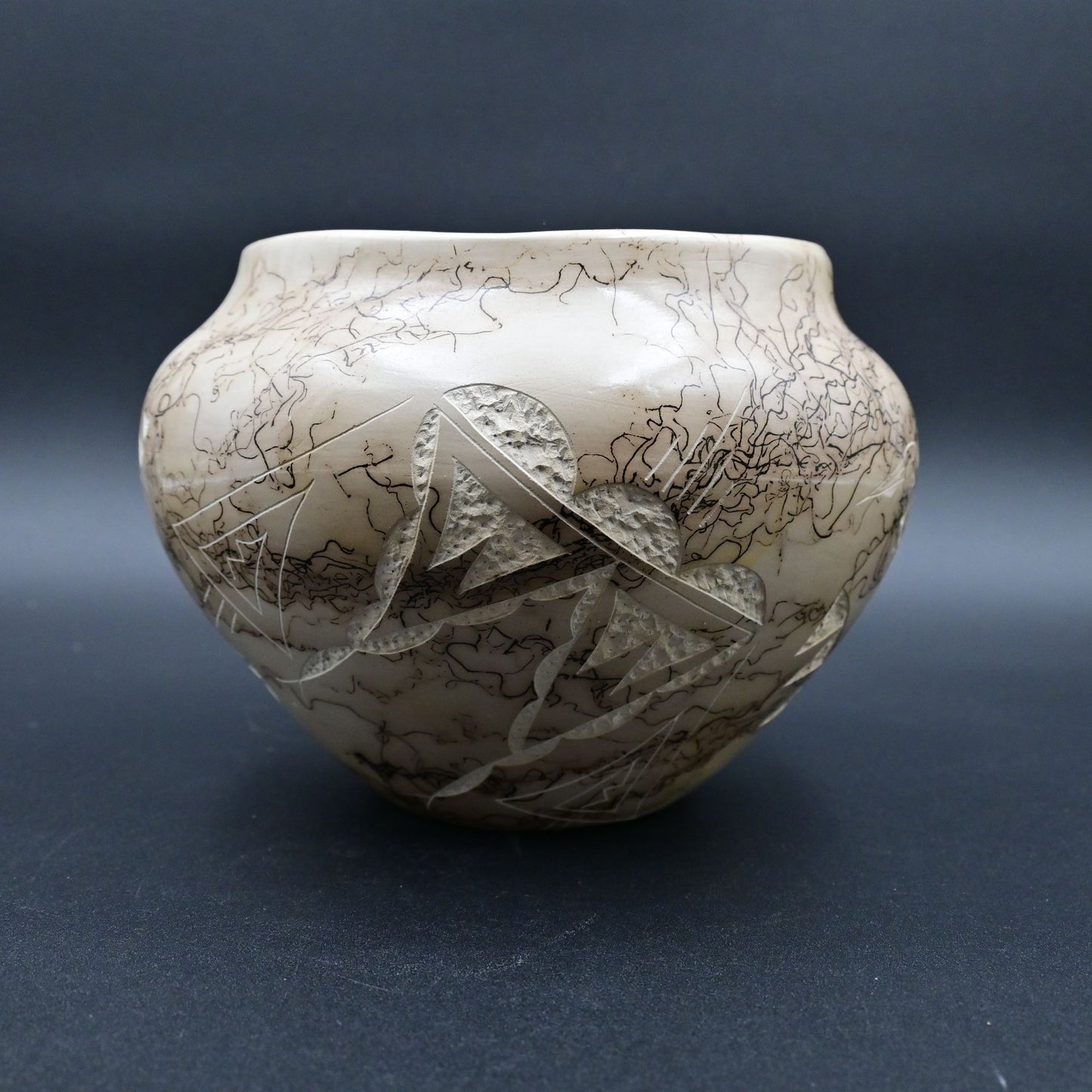 Navajo Tom Vail Horsehair Art Pottery Vase Handmade Signed 5.5"